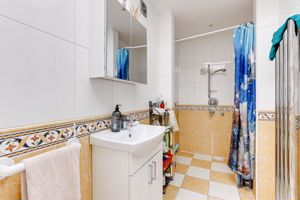 Photo 13- click for photo gallery